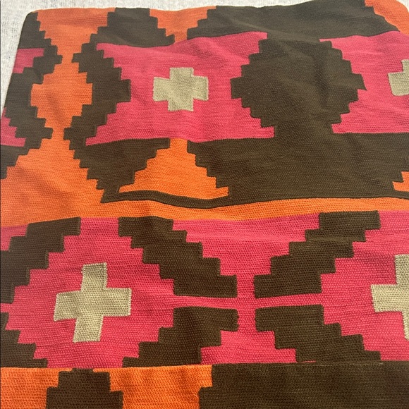 Pillow Covets 21 1/2 x21 1/2  100% cotton Southwestern